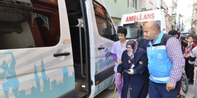 Bursa'da 750 hasta oy kullanacaklar okullara tand