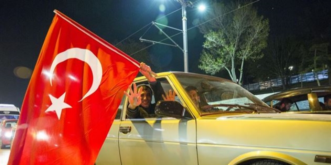 Başbakan Yıldırım'ın baba ocağında coşkulu kutlama