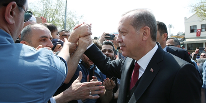 Cumhurbaşkanı Erdoğan, Eyüp Sultan'ı ziyaret etti