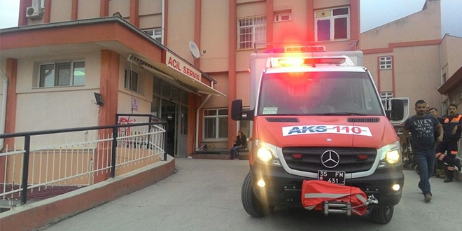 Aliağa'daki demir-çelik fabrikasında patlama: 8 yaralı