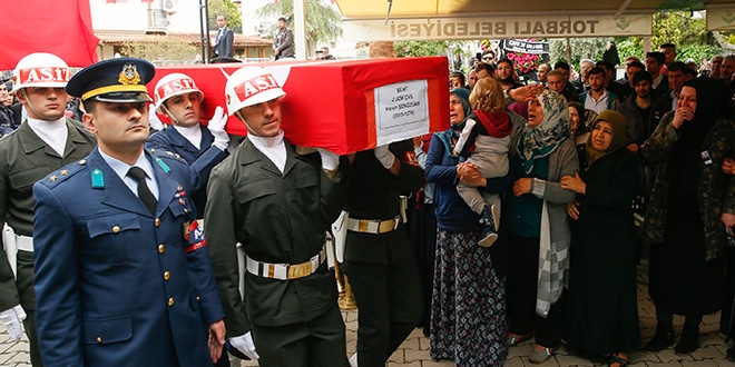Şehit Uzman Çavuş son yolculuğuna uğurlandı