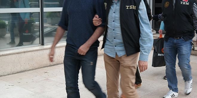 �zmir'de 'kaos' ��kartmaya �al��an 11 ��pheli g�zalt�nda