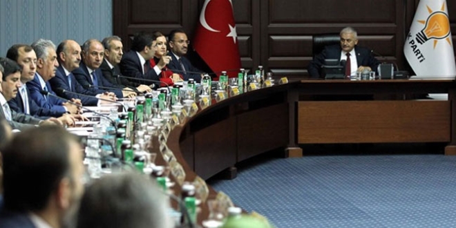 Kabinede 8 bakan değişecek iddiası