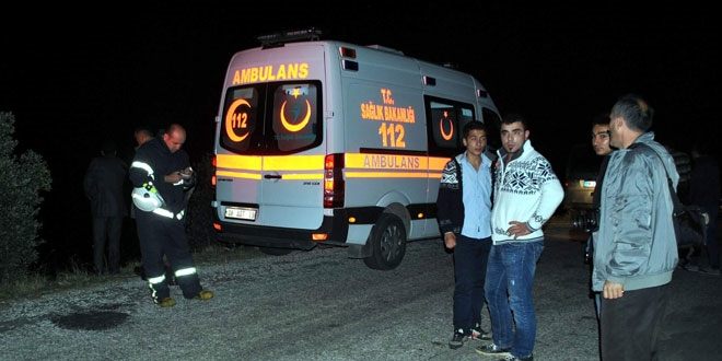 Bolu Dağı'nda otomobil uçuruma yuvarlandı: 2 yaralı