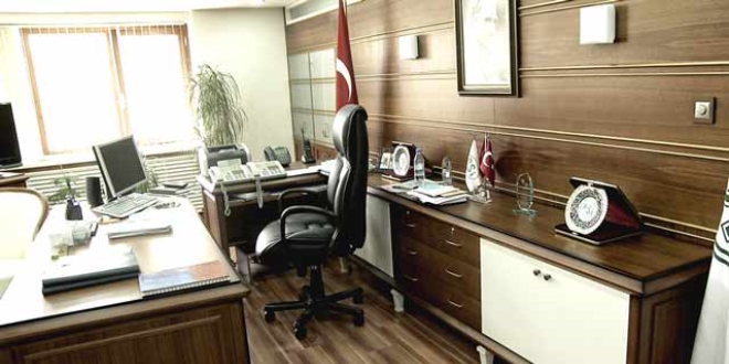 Veciz söz, Genel Müdürün başını derde soktu