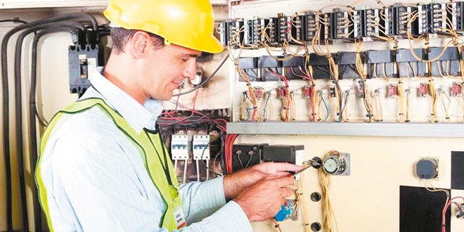 Elektrik fiyatları serbest piyasayı öldürüyor