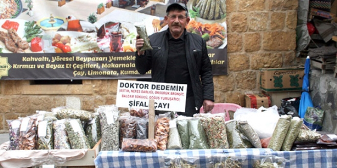 17 y�ld�r toplay�p sat�yor, 3 �ocu�unu okuttu, biri doktor