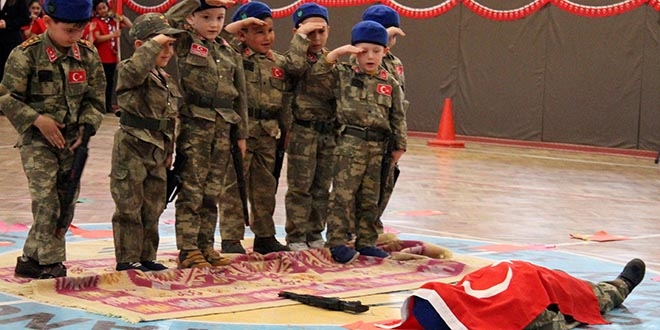Kayseri'deki 23 Nisan gösterisine soruşturma açıldı