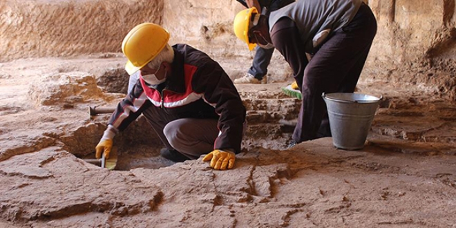 Diyarbak�r'da bin 700 y�ll�k yer alt� tap�na�� bulundu