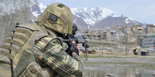 Hakkari'de bir terörist etkisiz hale getirildi