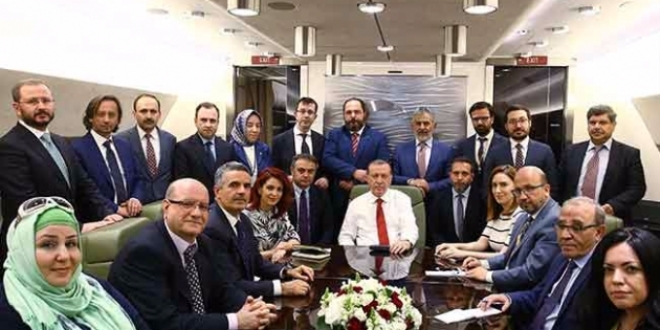 Erdoğan: Tekkeye mürit aramıyoruz