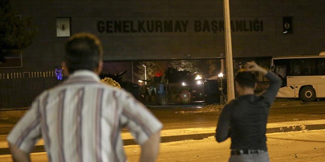 Sanık Yüzbaşı: Fotoğraflardaki ben değilim