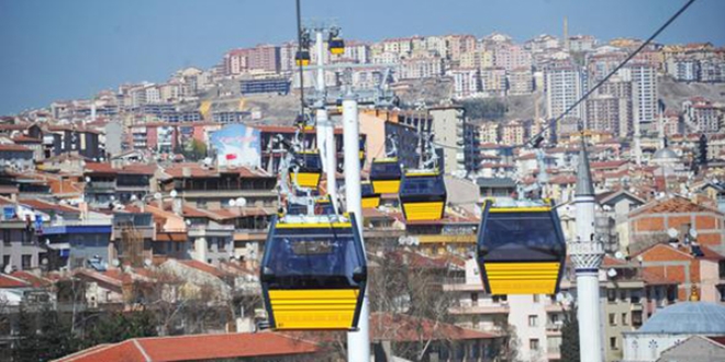 Teleferiğin çarptığı mühendis 8 metreden uçtu
