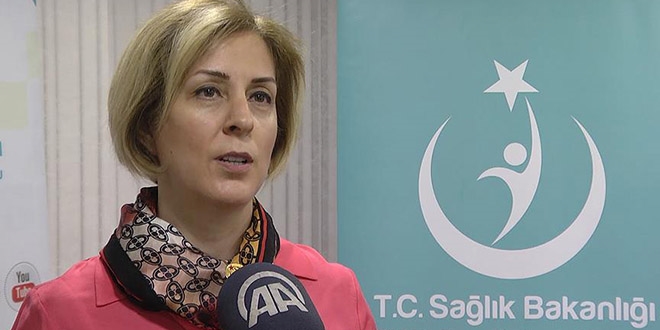 'Güneş gözlüğünde kahverengi ve füme cam tercih edin'