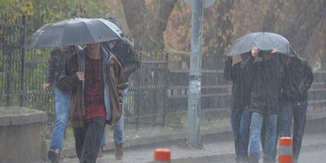 Meteorolojiden 13 il için kuvvetli yağış uyarısı