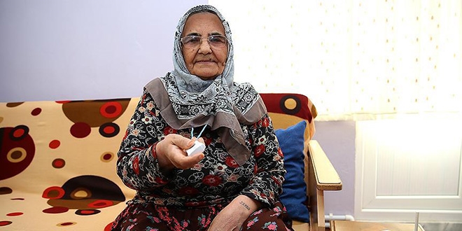 Yaşlılar bir tuşla 'hizmet' alıyor