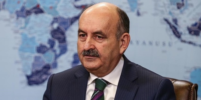 'Admzla alay edenler kapmzn nnde nbet tuttular'
