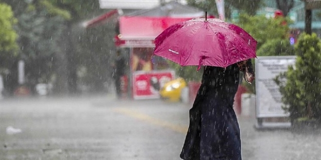 Meteorolojiden bazı illerimize kuvvetli yağış uyarısı