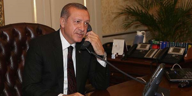 Erdoğan'dan Macron'a tebrik telefonu