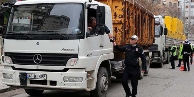 Hafriyat kamyonlarına ceza yağdı