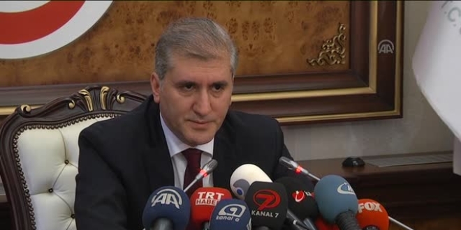 Lise veya önlisans mezunu ebe ve hemşire alınmayacak