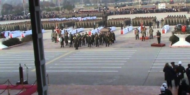 Ankara'da 33 sözleşmeli er için yemin töreni düzenlendi