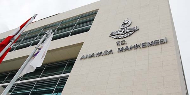 Vatan Partisi'nden AYM'ye referandum başvurusu