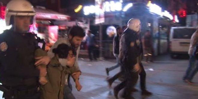 Ankara'da KHK grevine destee polisten mdahale