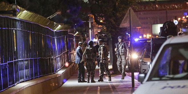 Kendilerinden olmayan askerleri eve göndermişler