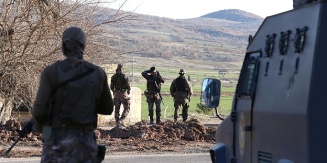 Bitlis'te, 14 mezrada, sokağa çıkma yasağı