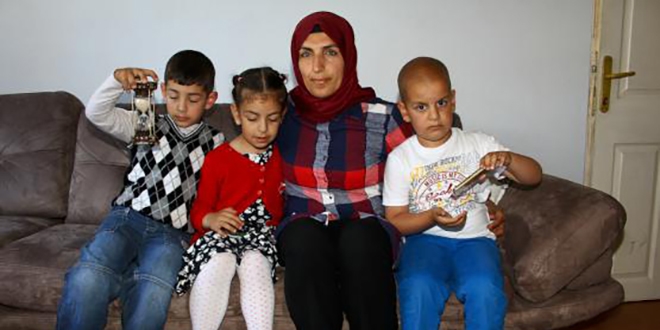 Otizmli ���zlerin fedakar annesi