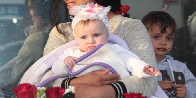 �i�ek�i annenin Anneler G�n� mesaisi