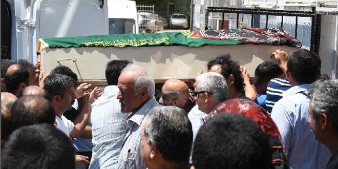 Öğrenciler Leman öğretmensiz kaldı