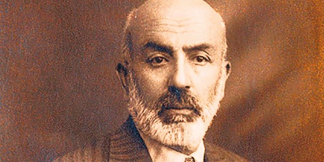 Mehmet Akif'in 'Zeytin A�ac�' adl� kitab� bulundu