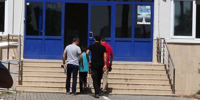 Üvey annenin çocuğu darbettiği iddiası