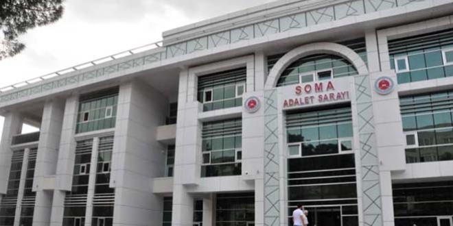 Manisa'da mahkemeye sevk edilen 2 kişi tutuklandı