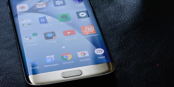 FET� evlerinde kald�m. 'ByLock'u ev sorumlusu y�kledi