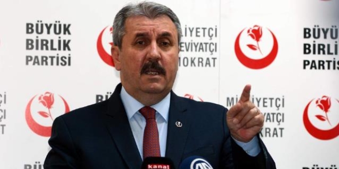 Mustafa Destici: 100 bine yakn kaak Ermeni snr d edilmeli