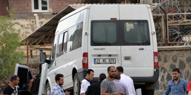 Servis aracının altında bulunan bomba olayı kıskançlık meselesi mi?