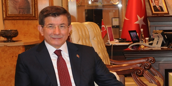 Davutoğlu: Bir daha o çukurdan çıkamayacaklar