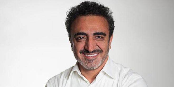 Hamdi Ulukaya �rk�� radyocuyu dize getirdi