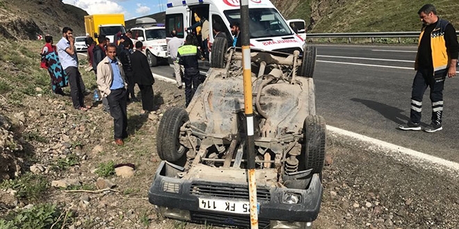 Ağrı'da trafik kazası: 7 yaralı