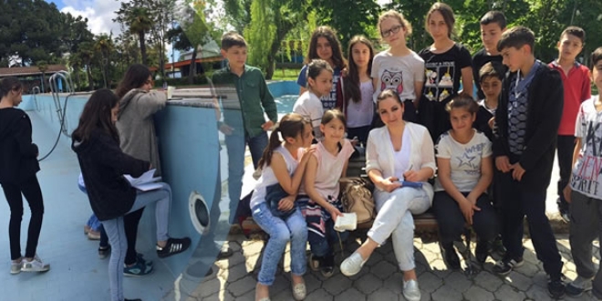 Öğrencilere matematik dersini sevdiren öğretmen