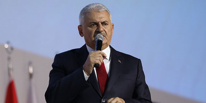 Binali Yıldırım genel başkan olarak son kez seslendi