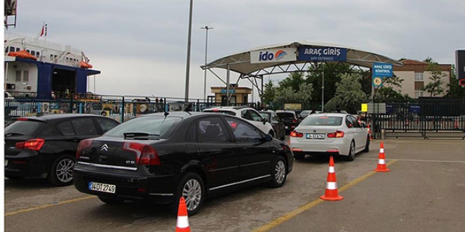 Tatilciler dönüş yolunda