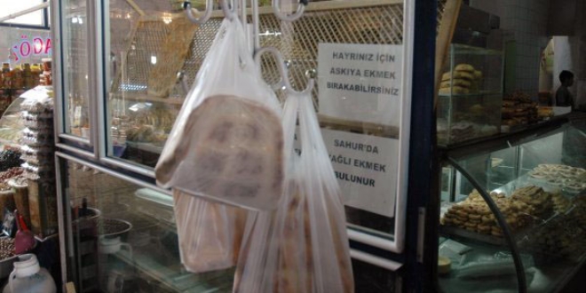 Palandöken'den 'askıya ekmek ve pide bırakma' çağrısı