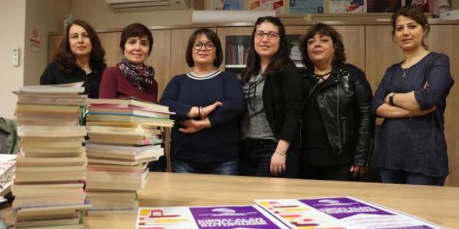 Mühendisler, okullara kütüphane için kolları sıvadı