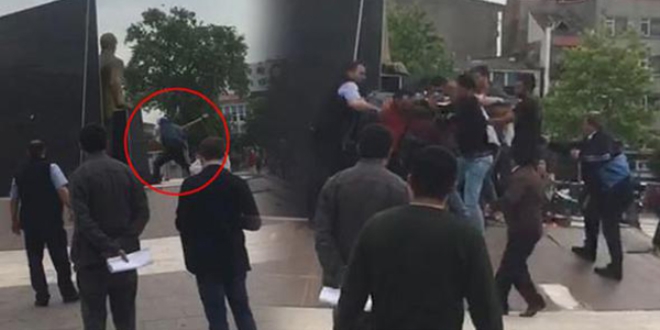 Atatürk anıtına baltayla saldırdı, linç ediliyordu