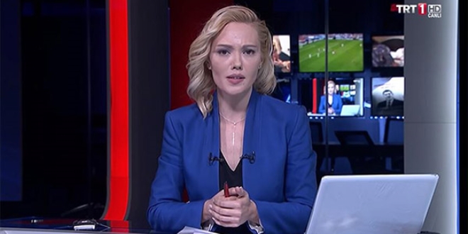 Darbeci albay 'darbe bildirisi'ni alkışlamış