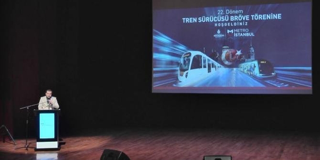 Kursu tamamlayan vatmanlar brövelerini aldı